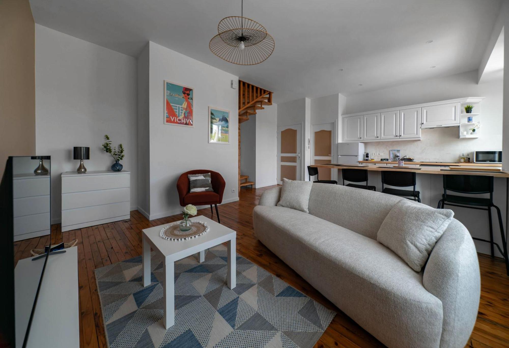 Le Grenet - Appartement Design En Duplex 비시 외부 사진